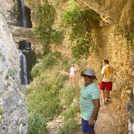 Meta - Welcoming With Byrek & Traditional Meals Bed & Breakfast 4*