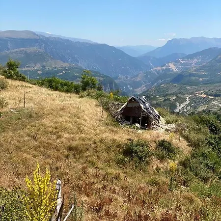 Bed & Breakfast Meta - Welcoming With Byrek & Traditional Meals Gusmar