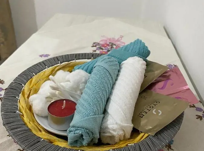 Couette-café Meta - Welcoming With Byrek & Traditional Meals