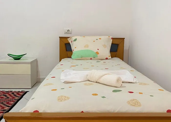Couette-café Meta - Welcoming With Byrek & Traditional Meals 4*